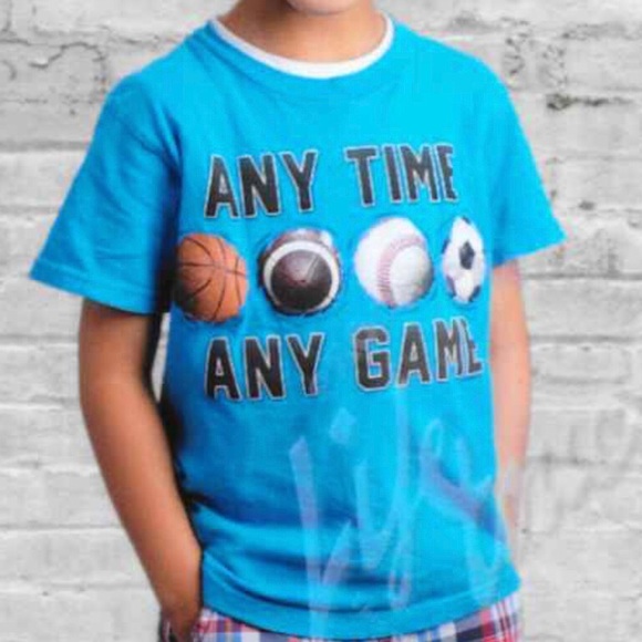 Boys Sports Blue Graphic T-Shirt Size Med (5-6) - Picture 1 of 4